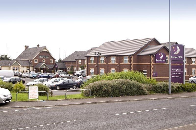 Premier Inn Glasgow Airport Paisley Exterior photo